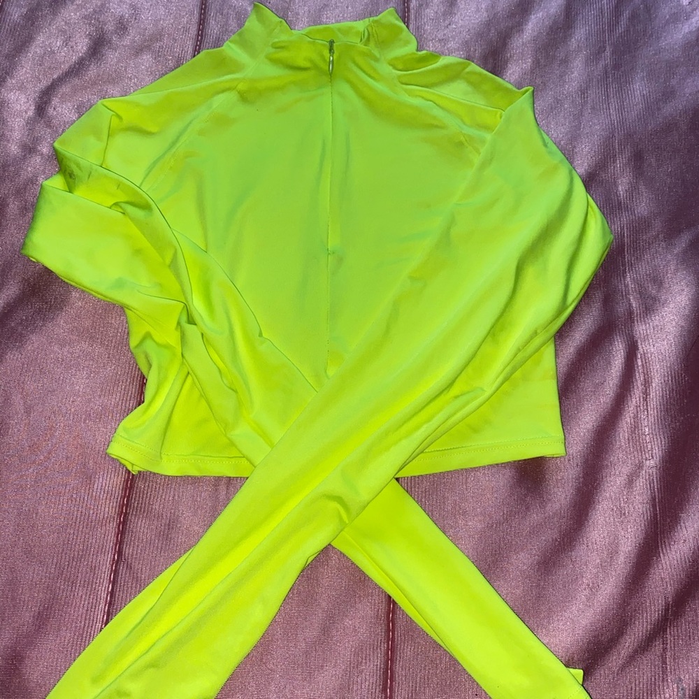 NEON CROPPED ZIP UP SHIRT
